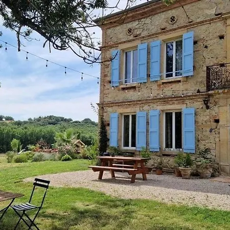 Aux Roses De Cedres *