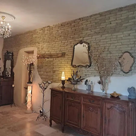 Aux Roses De Cedres * Salvagnac