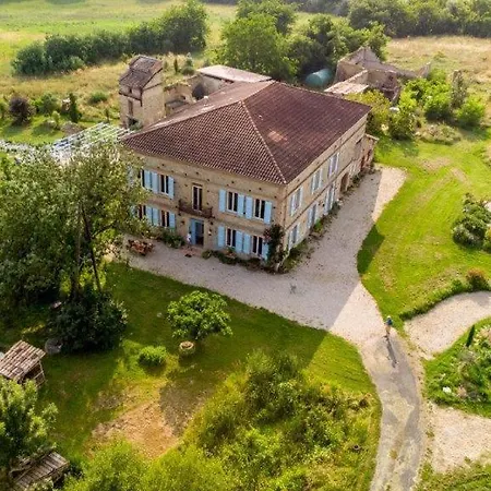 Aux Roses De Cedres *