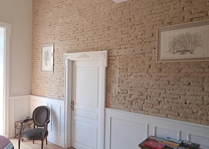 Aux Roses De Cedres *