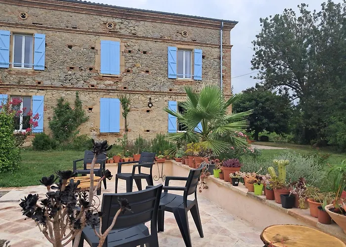Bed & Breakfast Aux Roses De Cedres