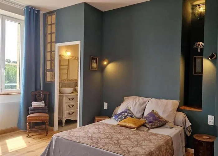 Aux Roses De Cedres Salvagnac