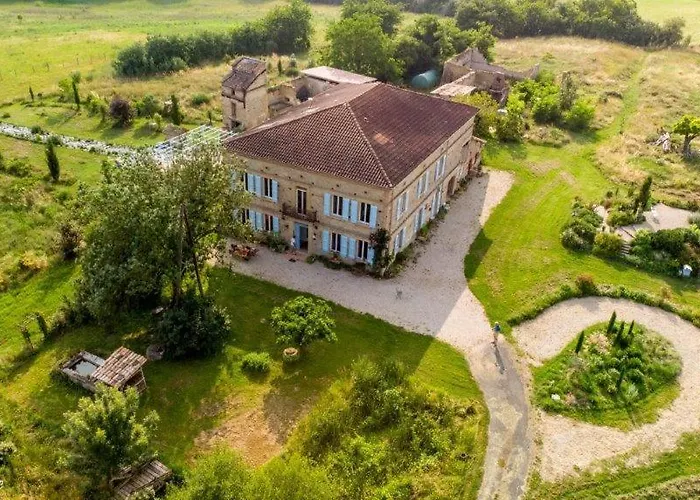 Aux Roses De Cedres *