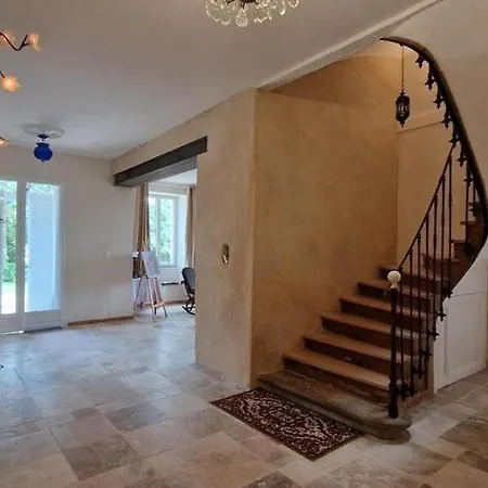 Aux Roses De Cedres B&B Salvagnac