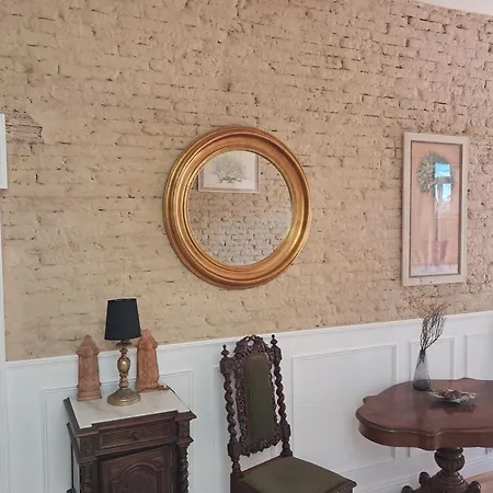 Bed & Breakfast Aux Roses De Cedres